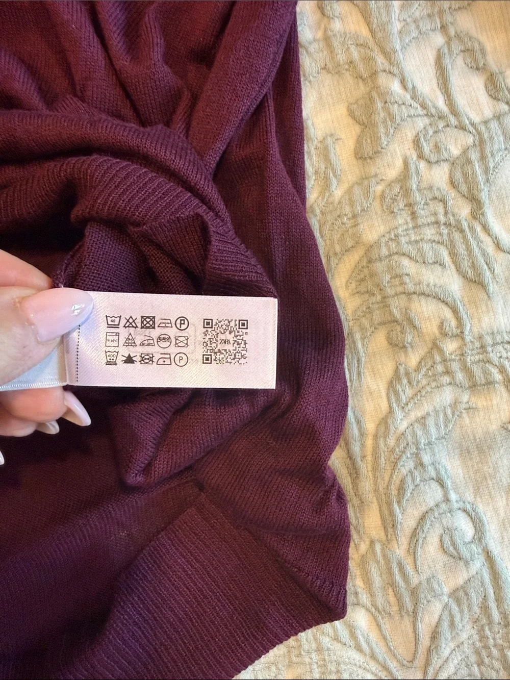 Zara Crewneck Sweater in Plum